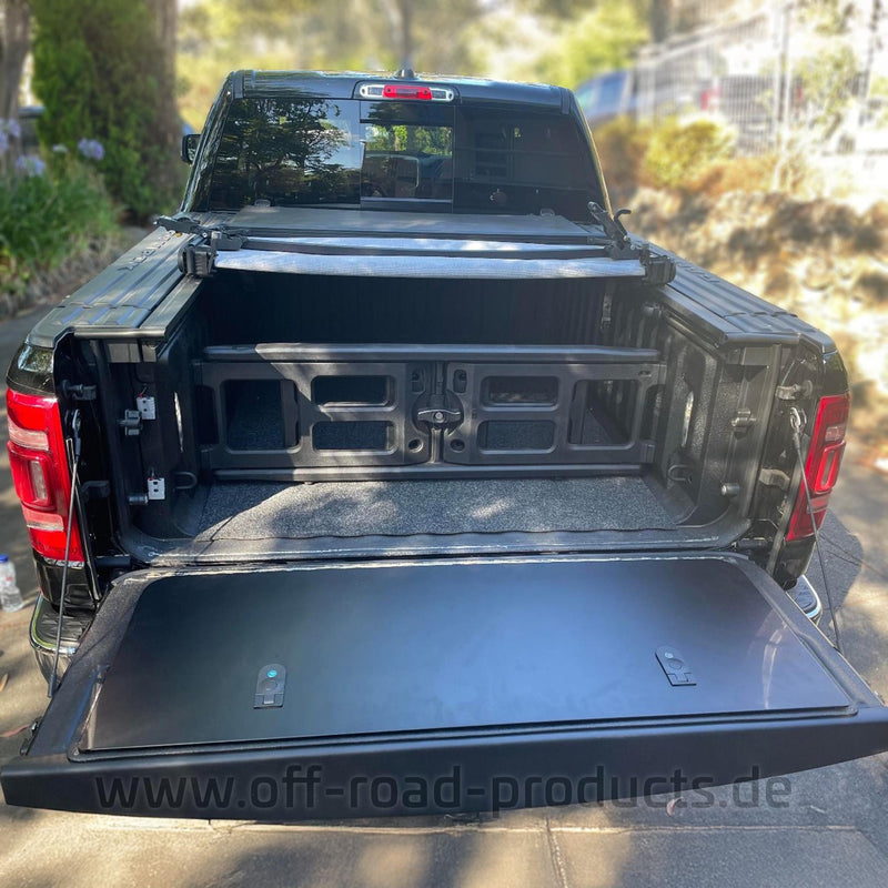 Heckklappen Staufach Ram 1500
