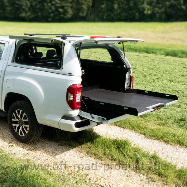 Ladeflächenauszug Heavy-Duty Maxus T90 voll ausgezogen